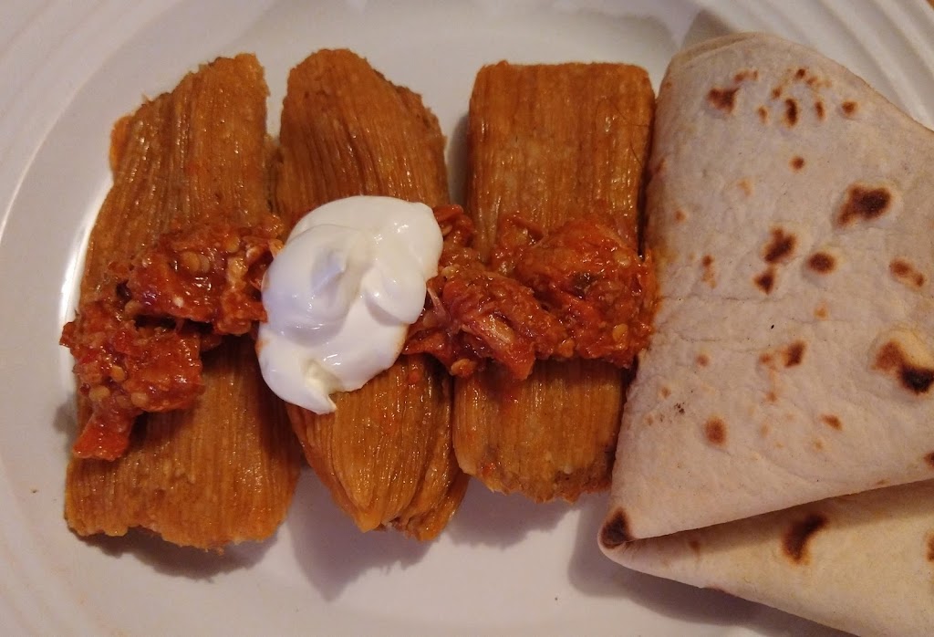 AGM Tamale & Tortilla Factory | restaurant | 818 S Dixie Blvd, Odessa, TX 79761, USA | 4323333348 OR +1 432-333-3348