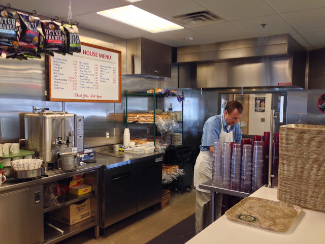 Milwaukee Wiener House, Famous Since 1918. | restaurant | 301 Douglas St, Sioux City, IA 51101, USA | 7122773449 OR +1 712-277-3449