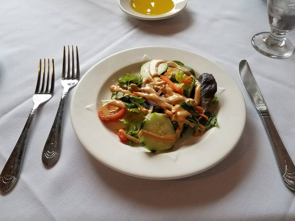 Sangria Y Tapas | restaurant | 27200 Detroit Rd, Westlake, OH 44145, USA | 4406176476 OR +1 440-617-6476