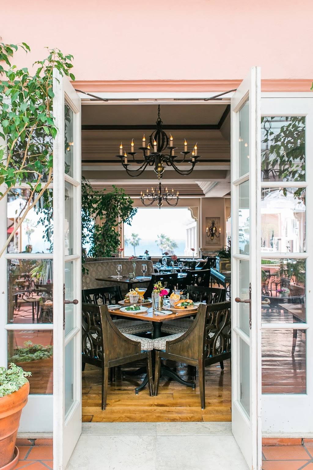 THE MED | restaurant | 1132 Prospect St, La Jolla, CA 92037, USA | 8558186887 OR +1 855-818-6887