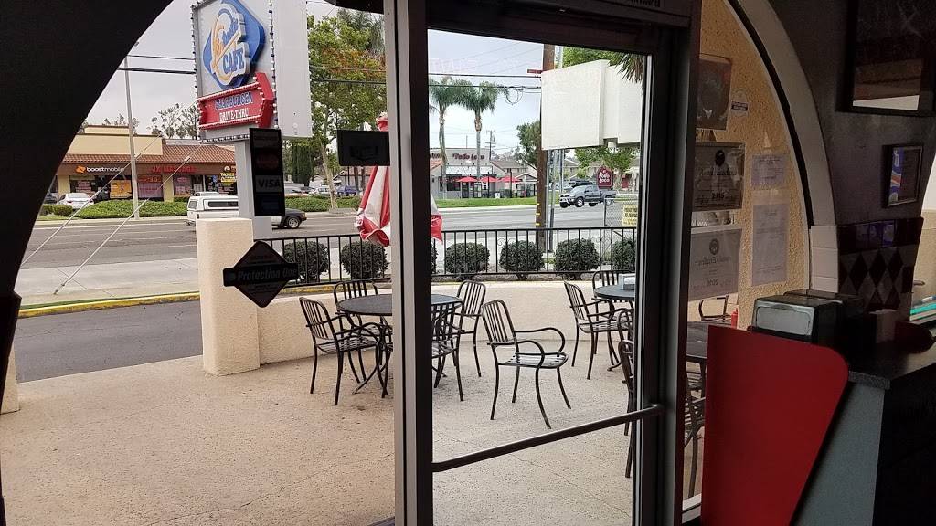 Fantastic Cafe | restaurant | 1727 17th St, Santa Ana, CA 92705, USA | 7145417997 OR +1 714-541-7997