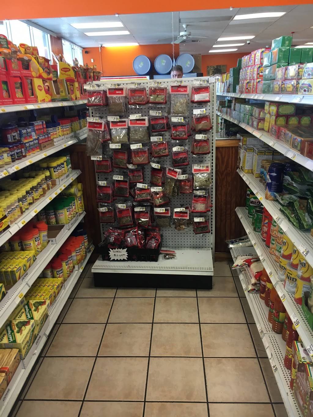 M P Island Cafe & Grocery | restaurant | 5583 Portsmouth Blvd, Portsmouth, VA 23701, USA | 7576737744 OR +1 757-673-7744