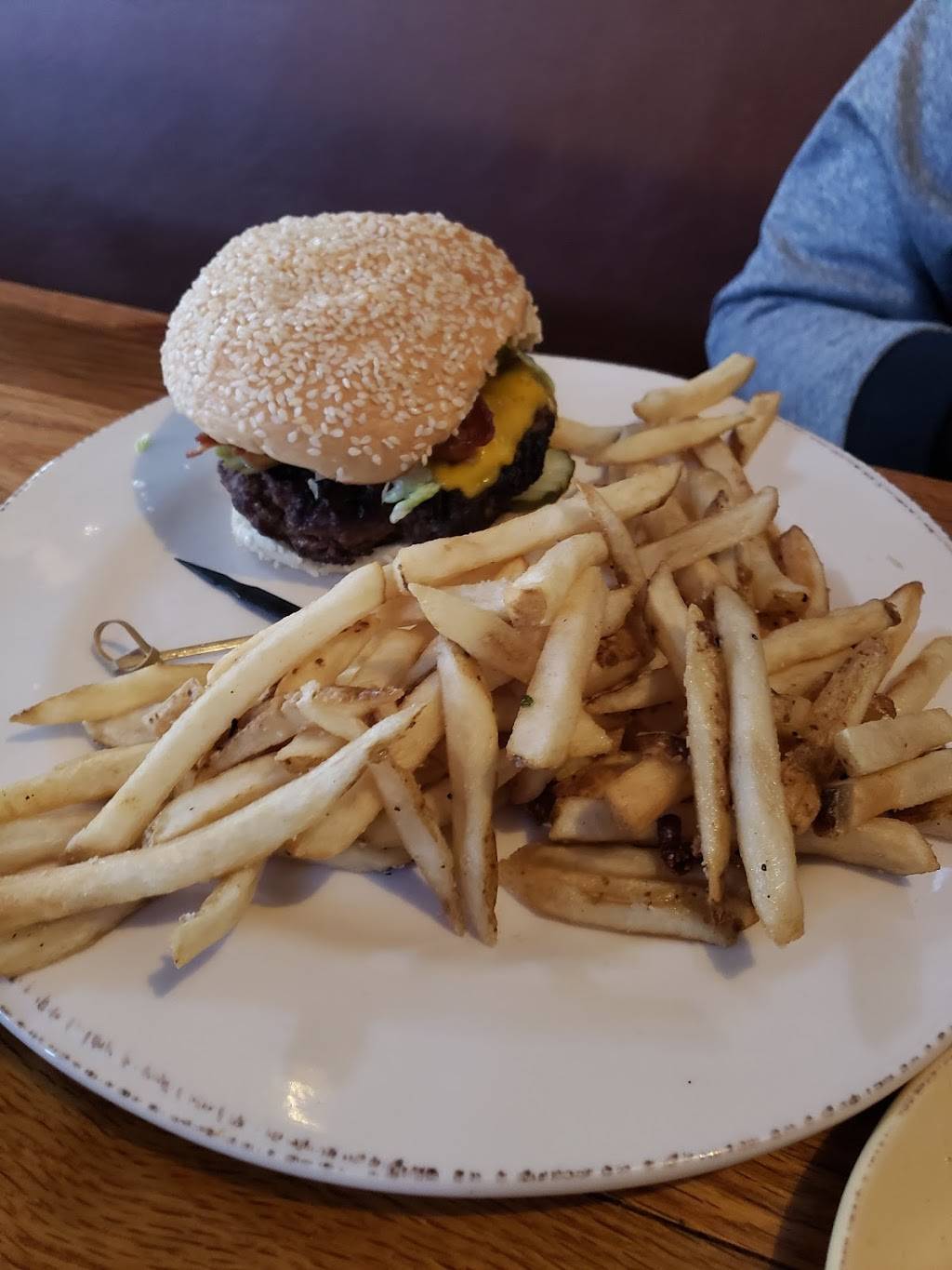 City Table at the Farmers Market | restaurant | 9 E Old St, Petersburg, VA 23803, USA | 8047321220 OR +1 804-732-1220