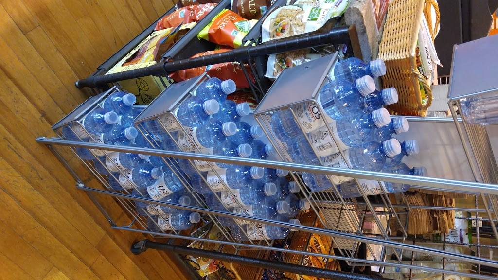 Zanottos Express | restaurant | 80 S 1st St, San Jose, CA 95113, USA | 4089771333 OR +1 408-977-1333