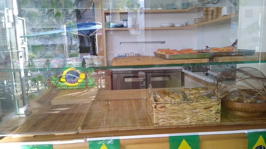 Maria favela | restaurant | 1451 Ocean Dr #103, Miami Beach, FL 33139, USA | 3053978022 OR +1 305-397-8022