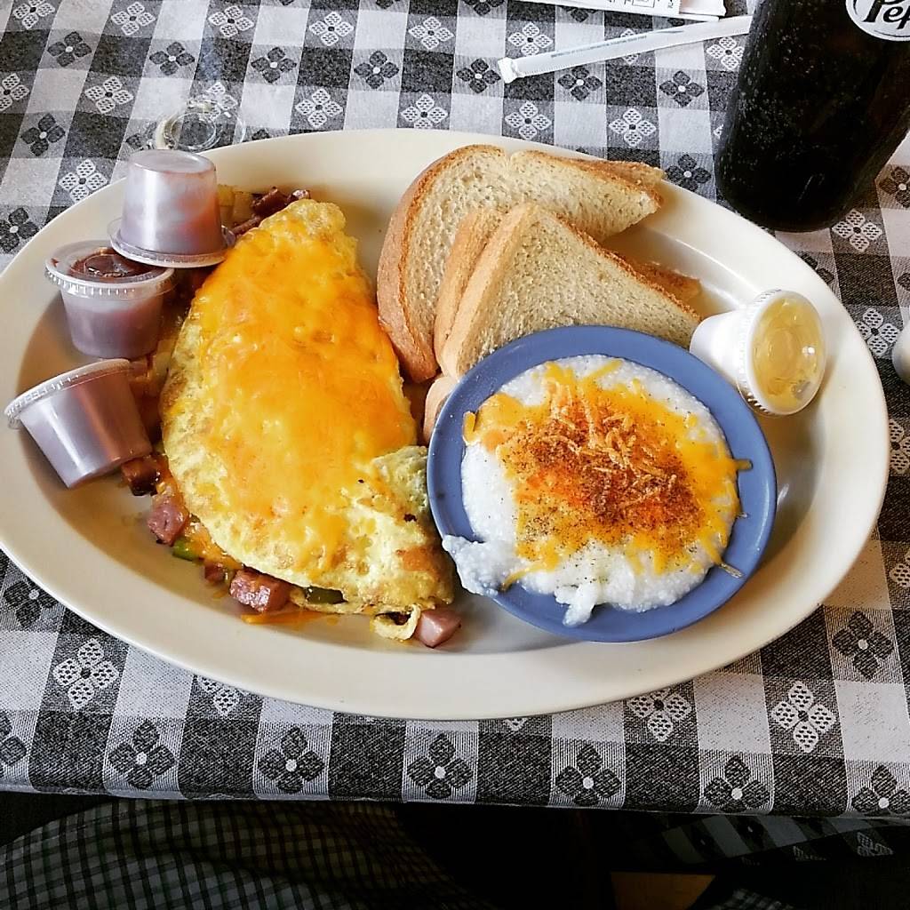 D & M Diner | restaurant | 1100 E Houston St, Cleveland, TX 77327, USA | 2816590277 OR +1 281-659-0277