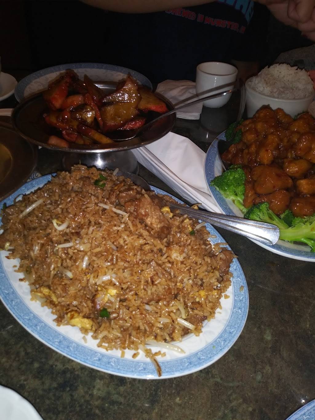Jade Garden | restaurant | 2640, 3022 Calumet Ave, Valparaiso, IN 46383, USA | 2194649860 OR +1 219-464-9860