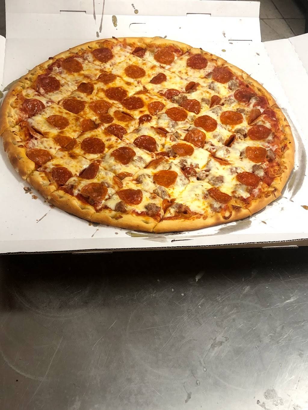 Samia Pizza 2 | restaurant | 4901 Broadway, Merrillville, IN 46410, USA | 2194270086 OR +1 219-427-0086