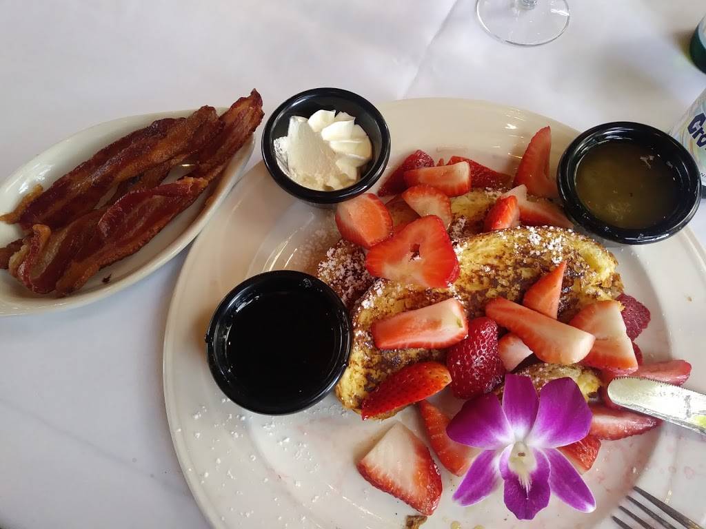 Crows Nest Restaurant | restaurant | 2218 E Cliff Dr, Santa Cruz, CA 95062, USA | 8314764560 OR +1 831-476-4560