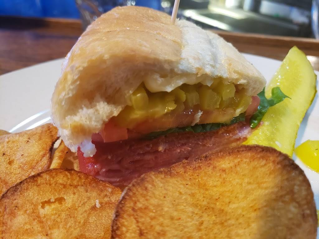 Memories Food & Spirits | restaurant | 3539 Broadway, Grove City, OH 43123, USA | 6148751074 OR +1 614-875-1074