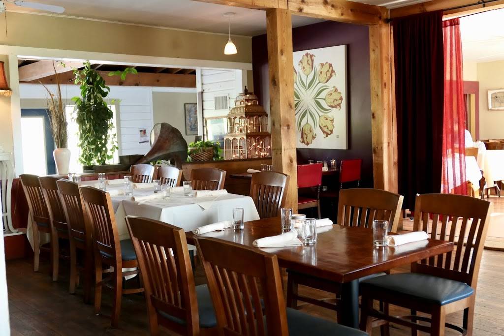 Stonecat Cafe: Regional Cuisine & Bar | cafe | 5315 NY-414, Hector, NY 14841, USA | 6075465000 OR +1 607-546-5000