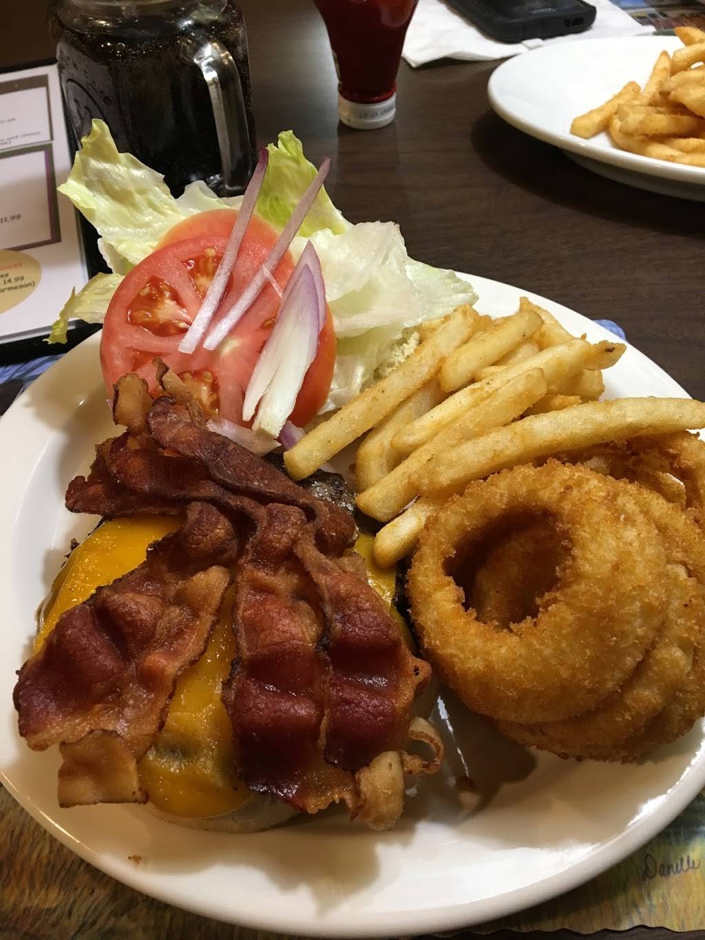 Olive Family Restaurant | restaurant | 12800 State, Rte 9W, West Coxsackie, NY 12192, USA | 5184448007 OR +1 518-444-8007