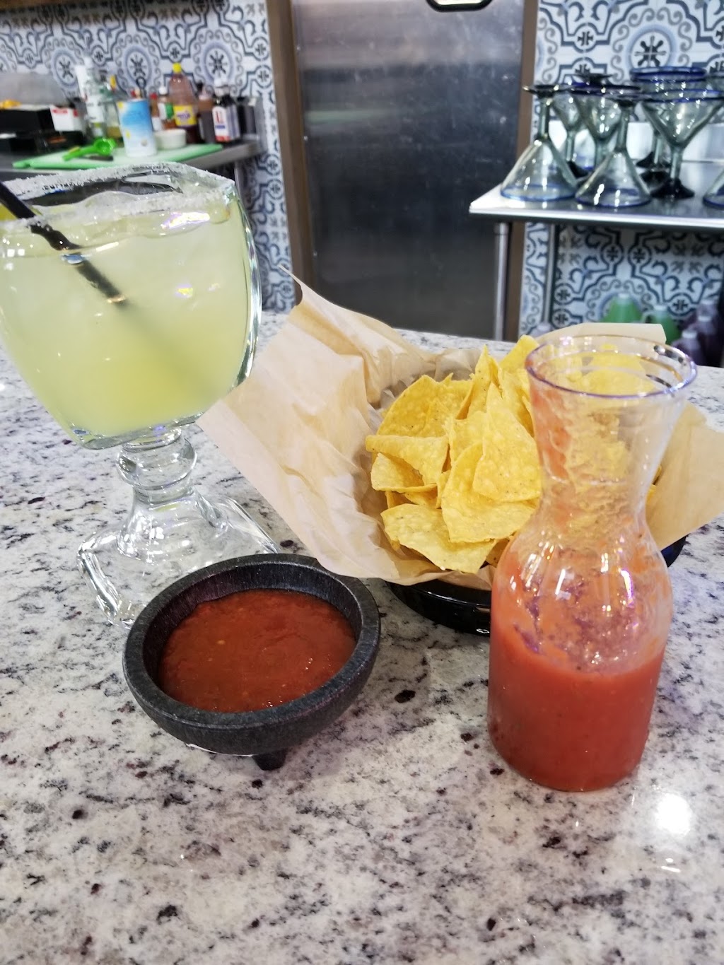 El Muchacho Alegre | restaurant | 4570 University Ave, West Des Moines, IA 50266, USA | 5156300023 OR +1 515-630-0023