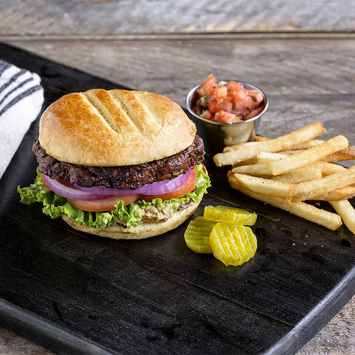 Uno Pizzeria & Grill | meal takeaway | 270 Providence Hwy, Dedham, MA 02026, USA | 7813200356 OR +1 781-320-0356