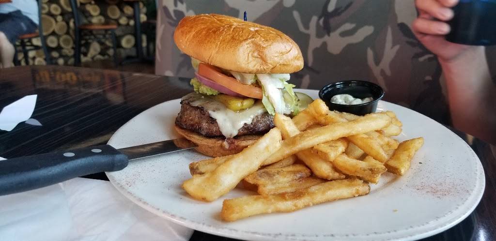 Cabin Whiskey and Grill | restaurant | 9868 W Northern Ave, Peoria, AZ 85345, USA | 6237725974 OR +1 623-772-5974