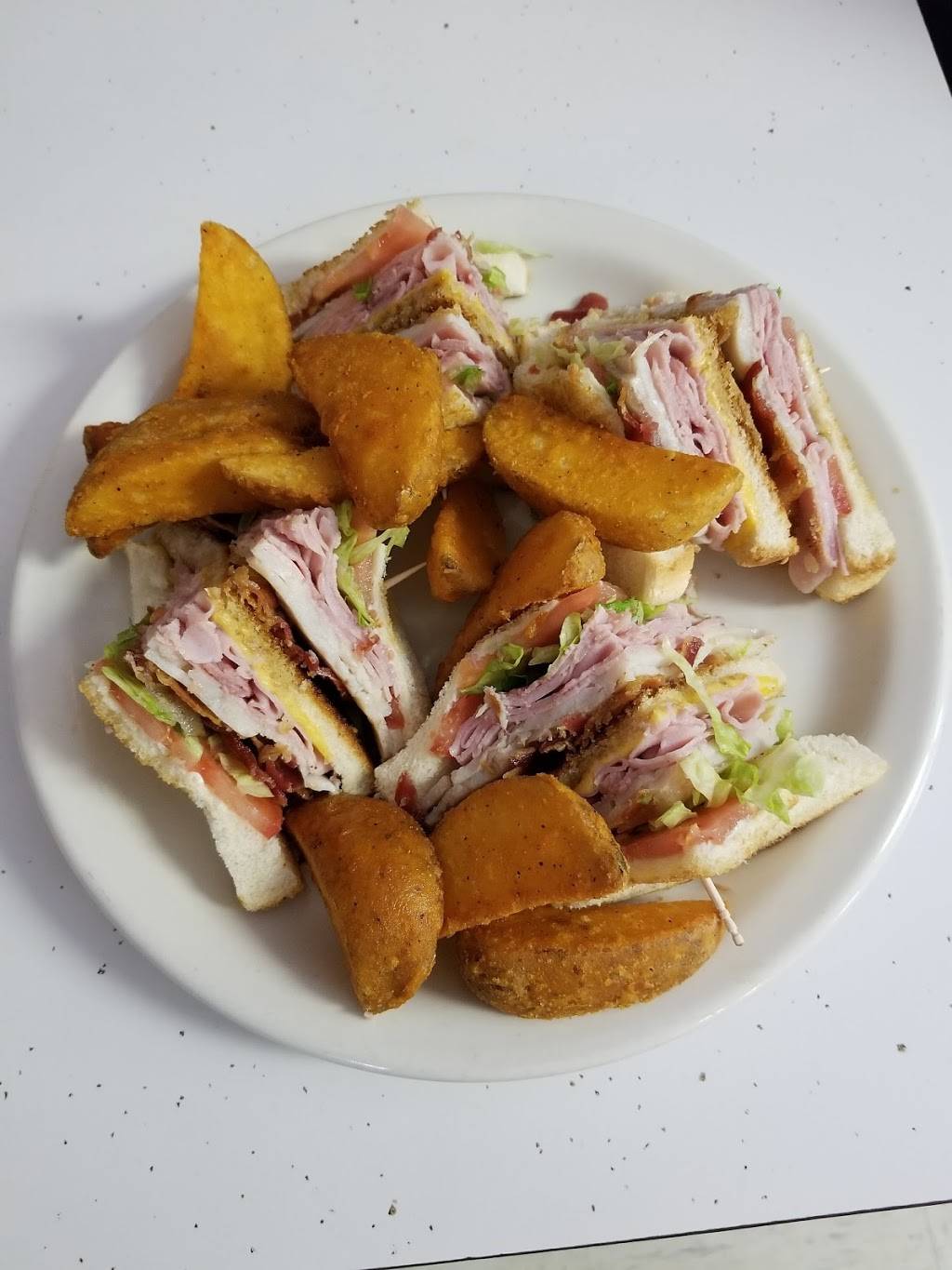 Slab Cafe | restaurant | 2600 E, US-25, Del Rio, TN 37727, USA | 4236252020 OR +1 423-625-2020