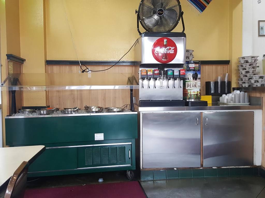 Alvaros Mexican Food | restaurant | 10650 Sierra Ave C, Fontana, CA 92337, USA | 9094285735 OR +1 909-428-5735