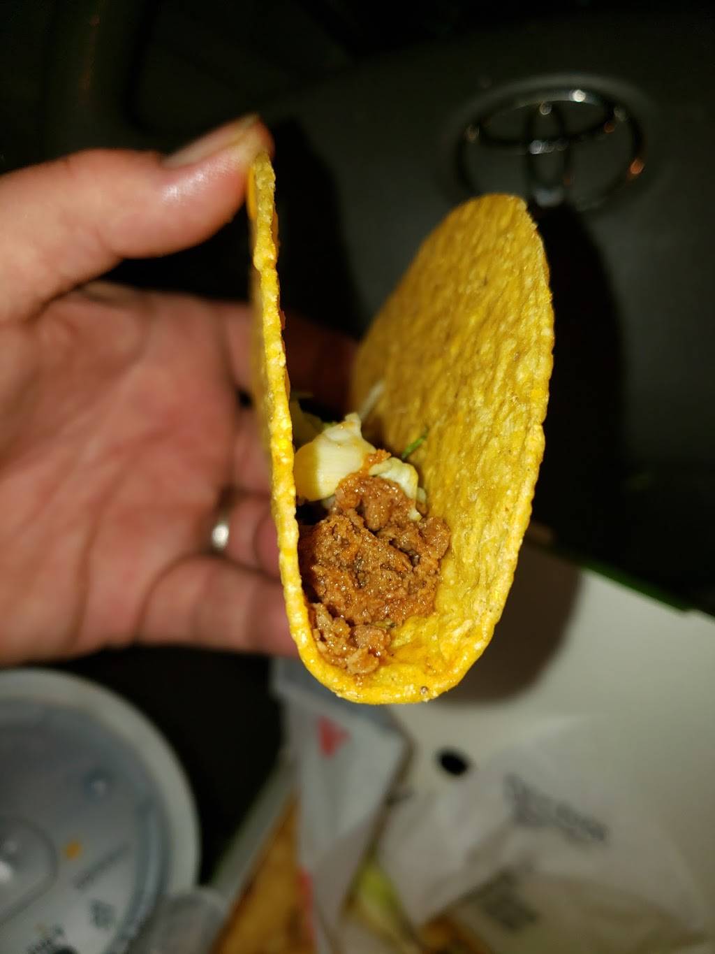 Del Taco | meal takeaway | 6799 Carnelian St, Rancho Cucamonga, CA 91701, USA | 9099801644 OR +1 909-980-1644