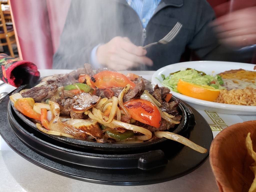 Los Garcia Mexican Restaurant | restaurant | 8745 700 E Suite 1, Sandy, UT 84070, USA | 8015727746 OR +1 801-572-7746