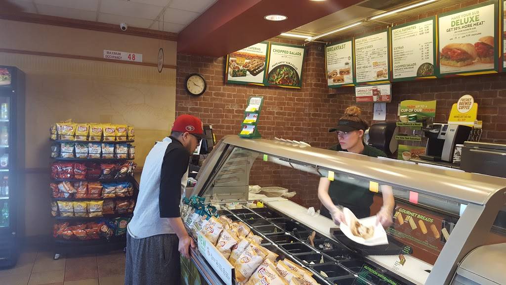 Subway Restaurants | restaurant | 8129 N 35th Ave A7, Phoenix, AZ 85051, USA | 6029730231 OR +1 602-973-0231