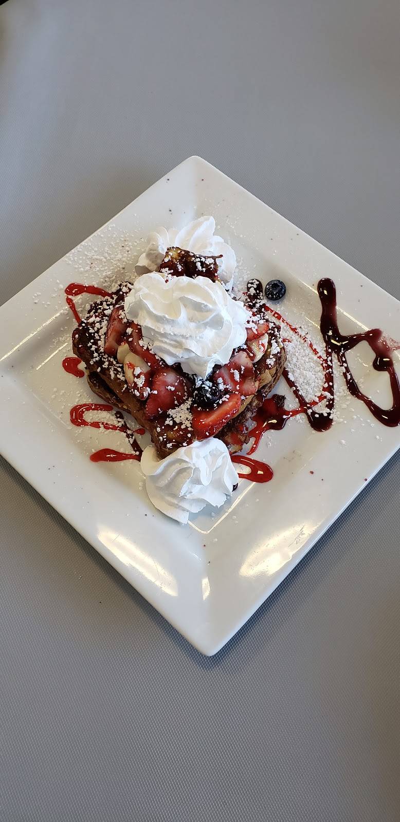 Poached | restaurant | 46350 Dequindre Rd, Shelby Charter Twp, MI 48317, USA | 5869917448 OR +1 586-991-7448