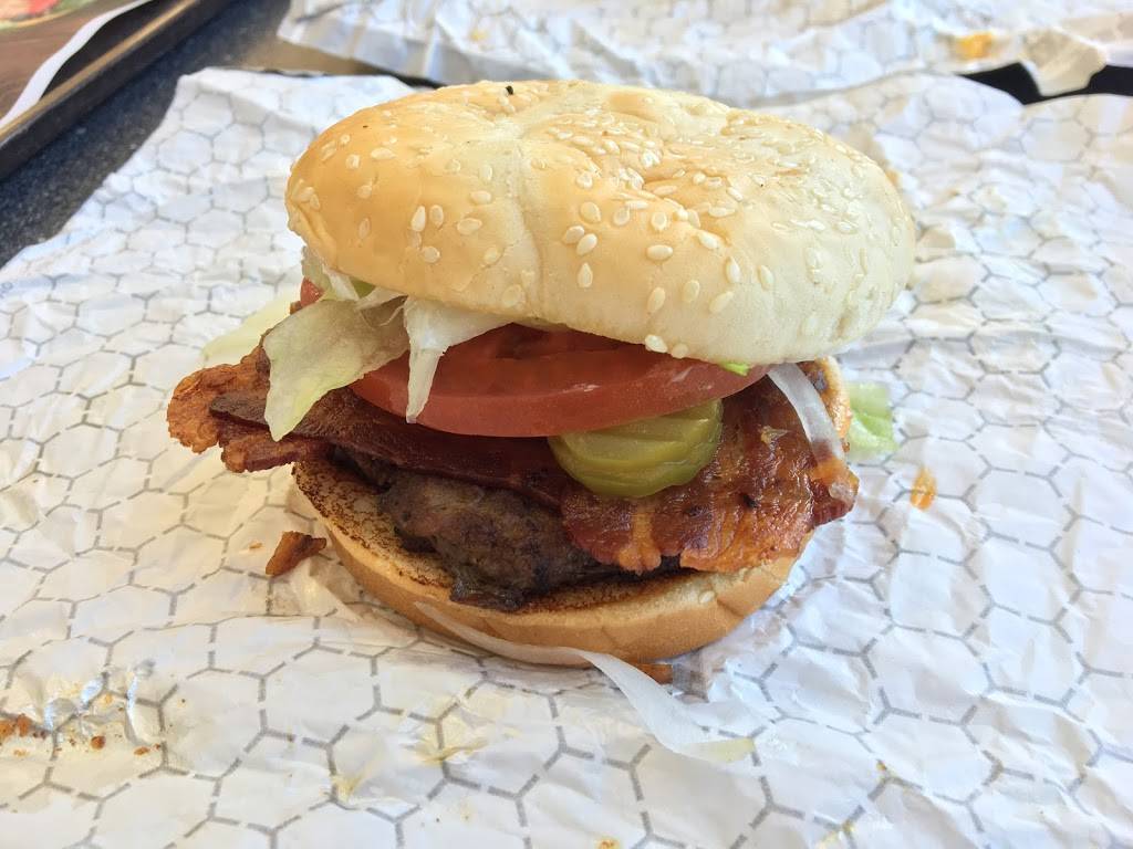 Braums Ice Cream & Burger Restaurant | restaurant | 1415 S Lewis Ave, Tulsa, OK 74104, USA | 9187440446 OR +1 918-744-0446