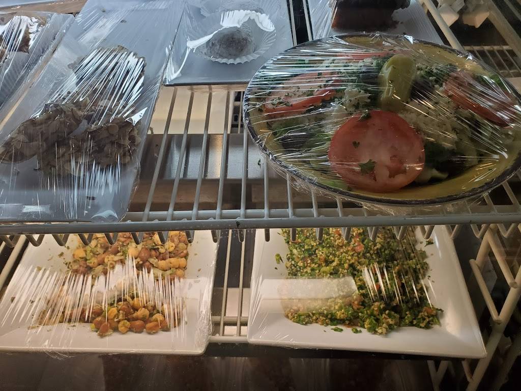 Papoulis Mediterranean Cafe and Market | restaurant | 121 Tom Hill Sr Blvd, Macon, GA 31210, USA | 4784740204 OR +1 478-474-0204