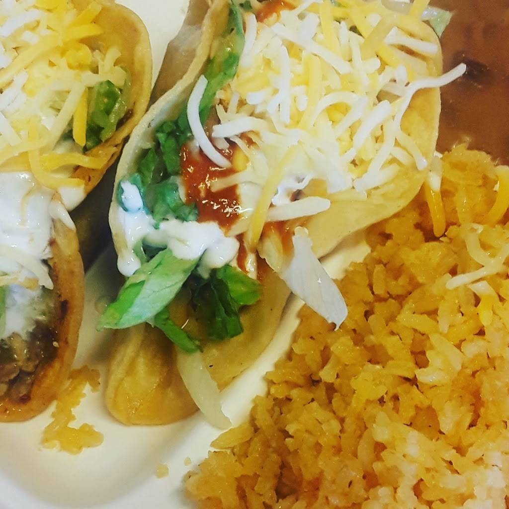 La Villa Mexican Fast Food | restaurant | 384 7th St, Williams, CA 95987, USA | 5303304281 OR +1 530-330-4281