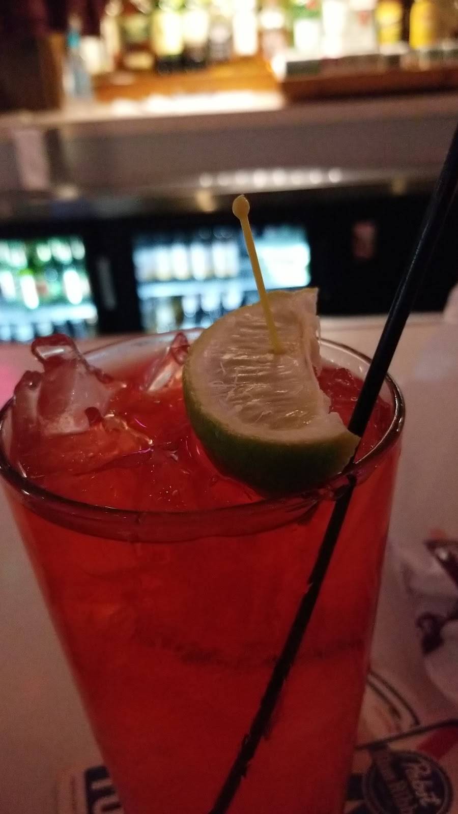 Paradise Bay Bar & Grill | restaurant | 105 W 10th St, Lockport, IL 60441, USA | 8158386513 OR +1 815-838-6513