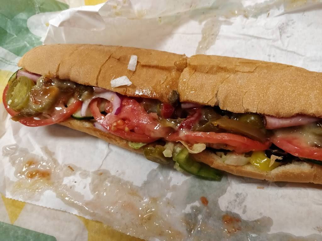 Subway | restaurant | 6022 Penn Ave, Pittsburgh, PA 15206, USA | 7247723288 OR +1 724-772-3288