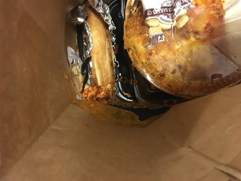 Village Pizza & Grill | restaurant | 56 L St, Boston, MA 02127, USA | 6172699421 OR +1 617-269-9421