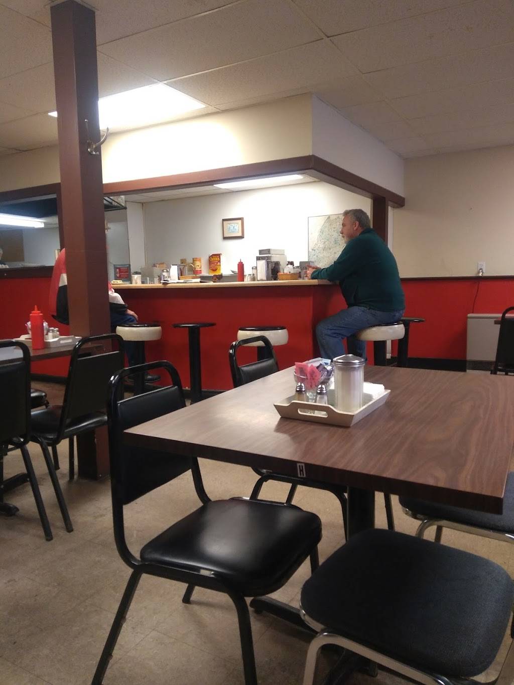 Twin Cities Cafe | restaurant | 48 Alfred St #101, Biddeford, ME 04005, USA | 2072824862 OR +1 207-282-4862