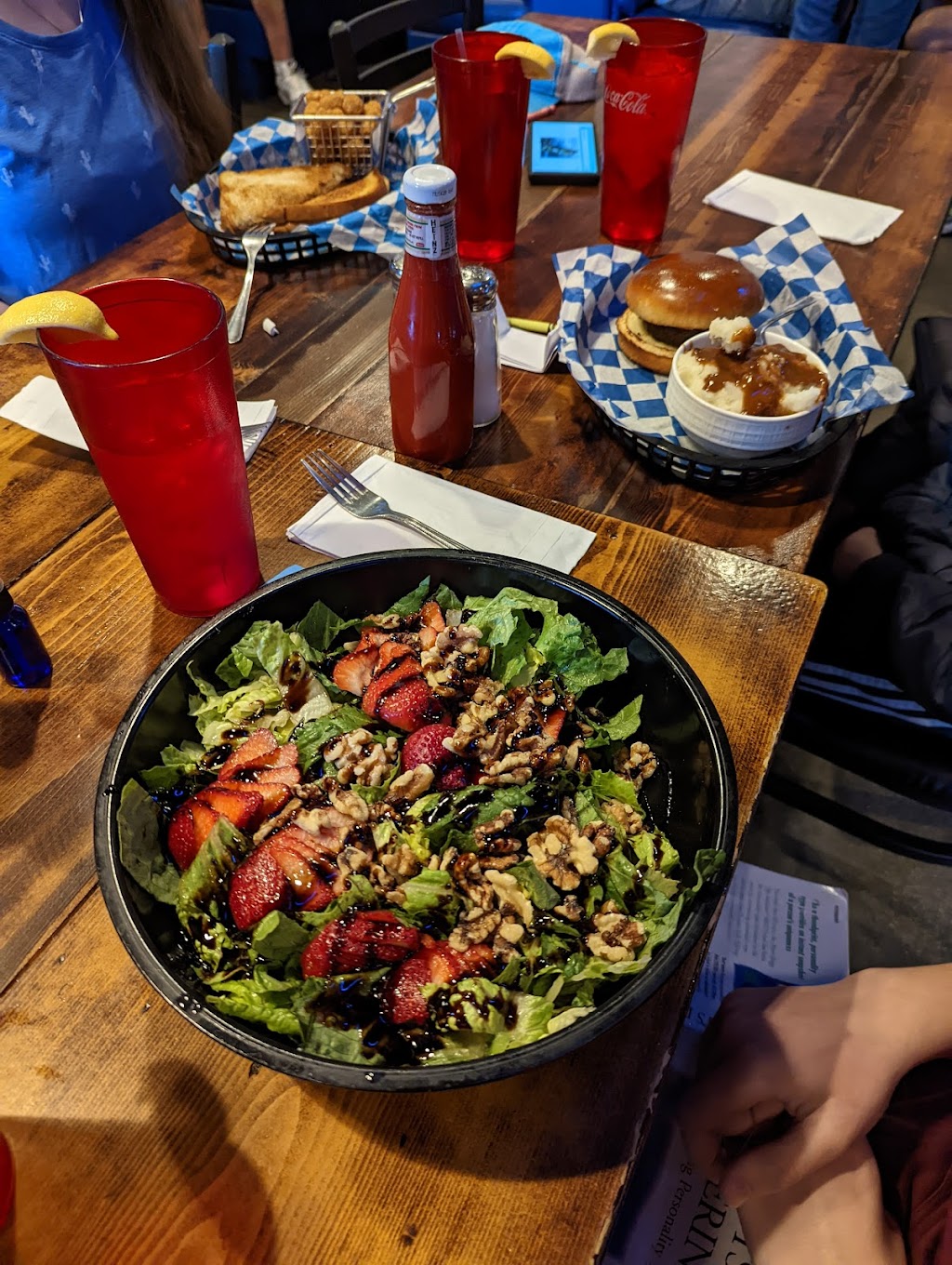 Wheezys Grill and Sportsbar | restaurant | 11732 S Fortuna Rd, Yuma, AZ 85367, USA | 9283421139 OR +1 928-342-1139