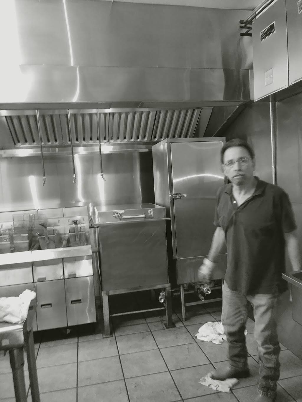 Ybarra Molino | restaurant | 3759 Pleasanton Rd, San Antonio, TX 78221, USA | 2109278281 OR +1 210-927-8281