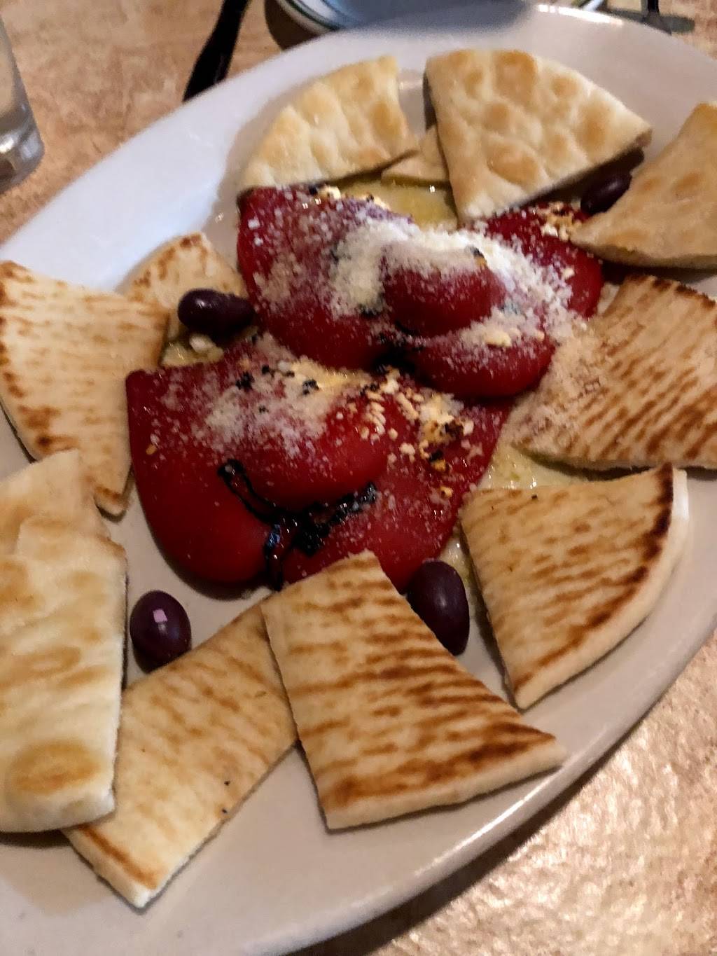 Greek Islands | restaurant | 906 S Meridian St, Indianapolis, IN 46225, USA | 3176360700 OR +1 317-636-0700