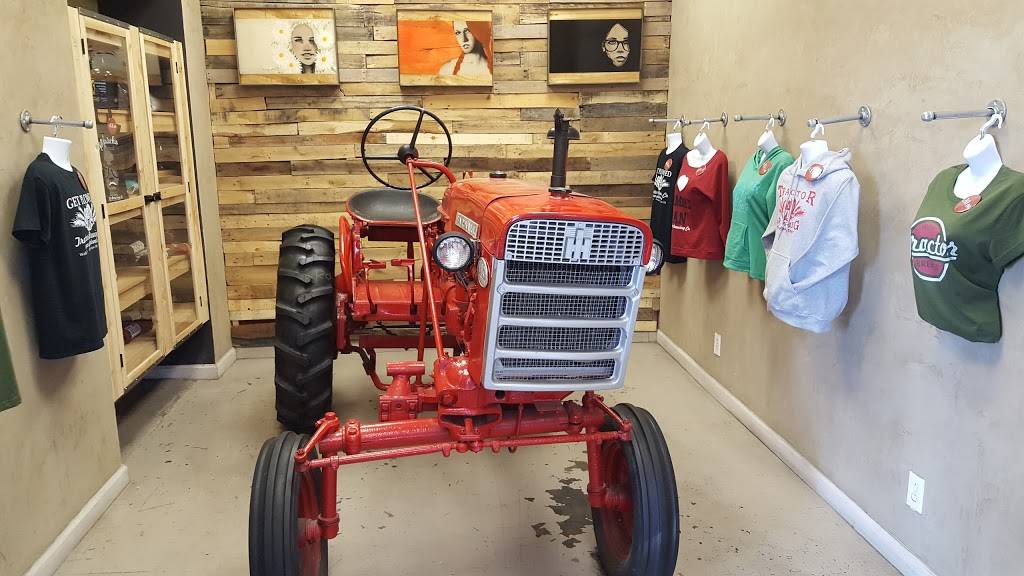 Tractor Brewing Company Wells Park | restaurant | 1800 4th St NW, Albuquerque, NM 87102, USA | 5052436752 OR +1 505-243-6752