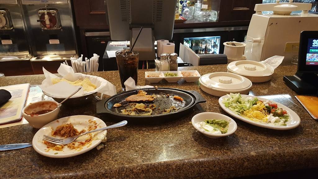 Abuelos Mexican Restaurant | restaurant | 4802 Valley View Blvd NW, Roanoke, VA 24012, USA | 5402653555 OR +1 540-265-3555