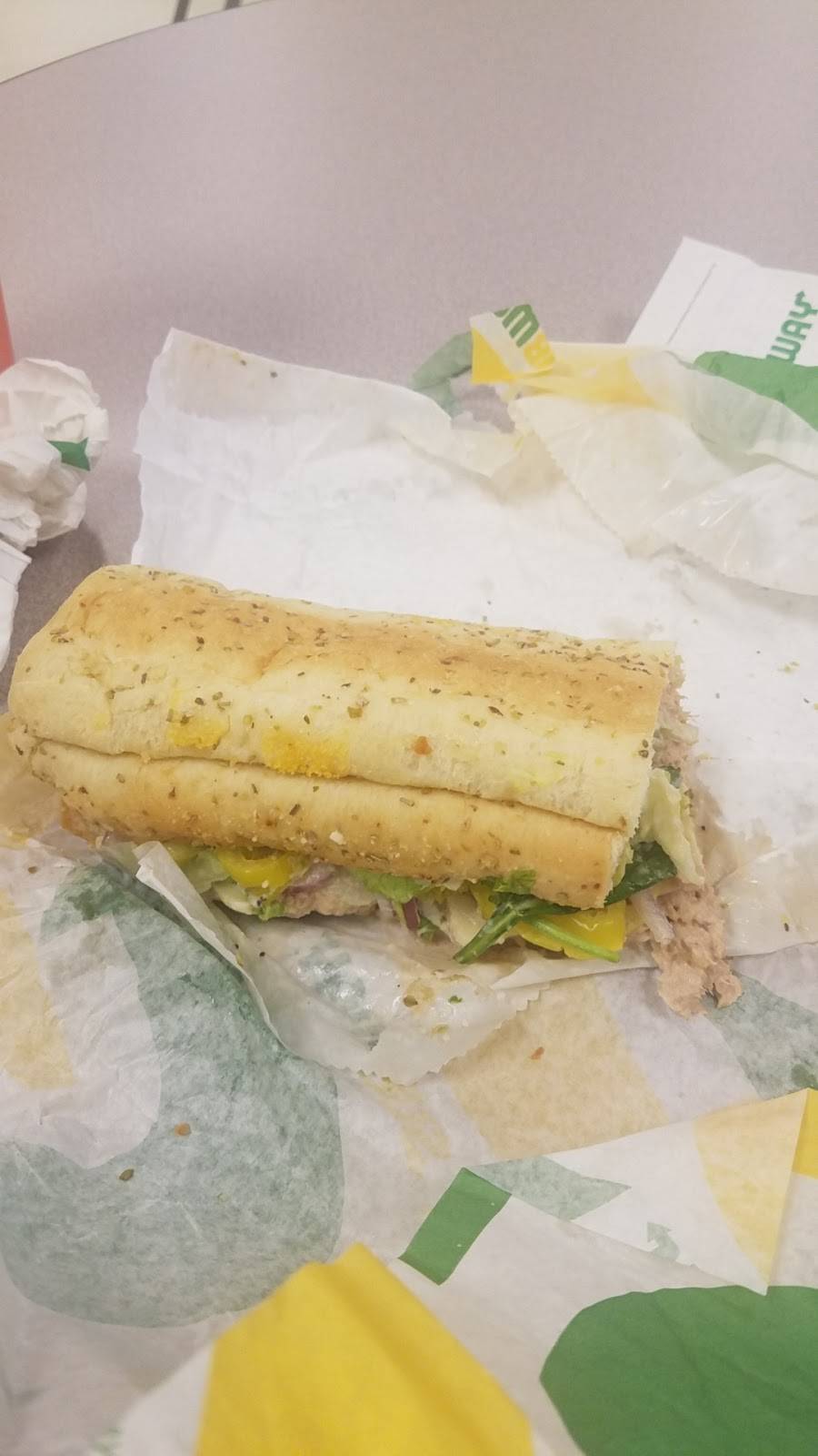 Subway | restaurant | 1801 Howell Mill Rd NW, Atlanta, GA 30318, USA | 4043513997 OR +1 404-351-3997