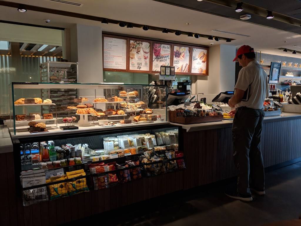 Starbucks | cafe | 1 Bethesda Metro Center, Bethesda, MD 20814, USA | 3016541573 OR +1 301-654-1573