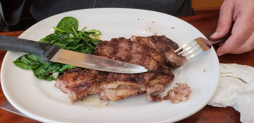 Nikos Grille | restaurant | 167 S Main St, Lexington, VA 24450, USA | 5403953382 OR +1 540-395-3382