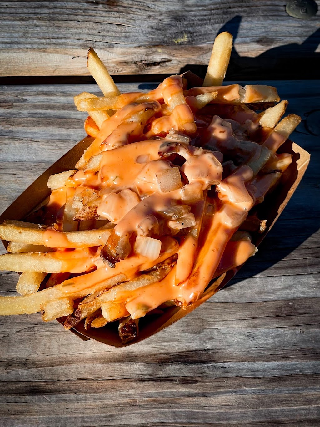 Paper Plate | restaurant | 90 Kent Ave, Brooklyn, NY 11211, USA | 9143594285 OR +1 914-359-4285