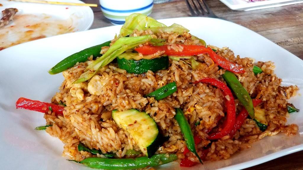 Thai Eatery | restaurant | 8020 Douglas Ave SE, Snoqualmie, WA 98065, USA | 4258882025 OR +1 425-888-2025