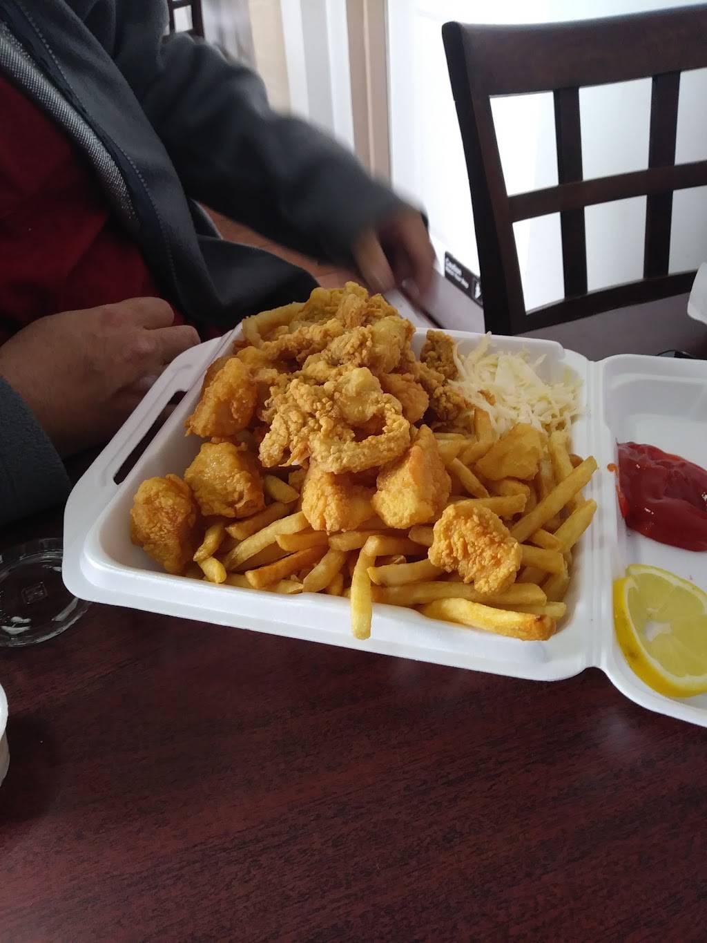 Nikos Roast Beef | restaurant | 194 Elm St #1805, Salisbury, MA 01952, USA | 9784638887 OR +1 978-463-8887