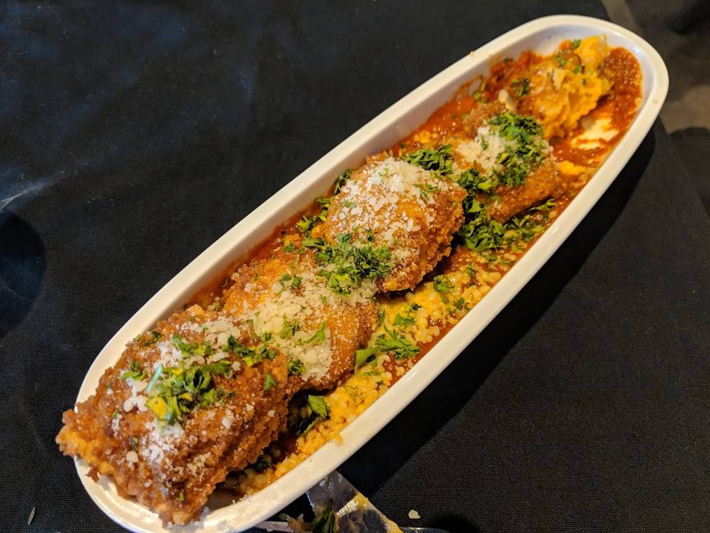 Corner on Union | restaurant | 2727, 120 W Union St, Athens, OH 45701, USA | 7404475121 OR +1 740-447-5121