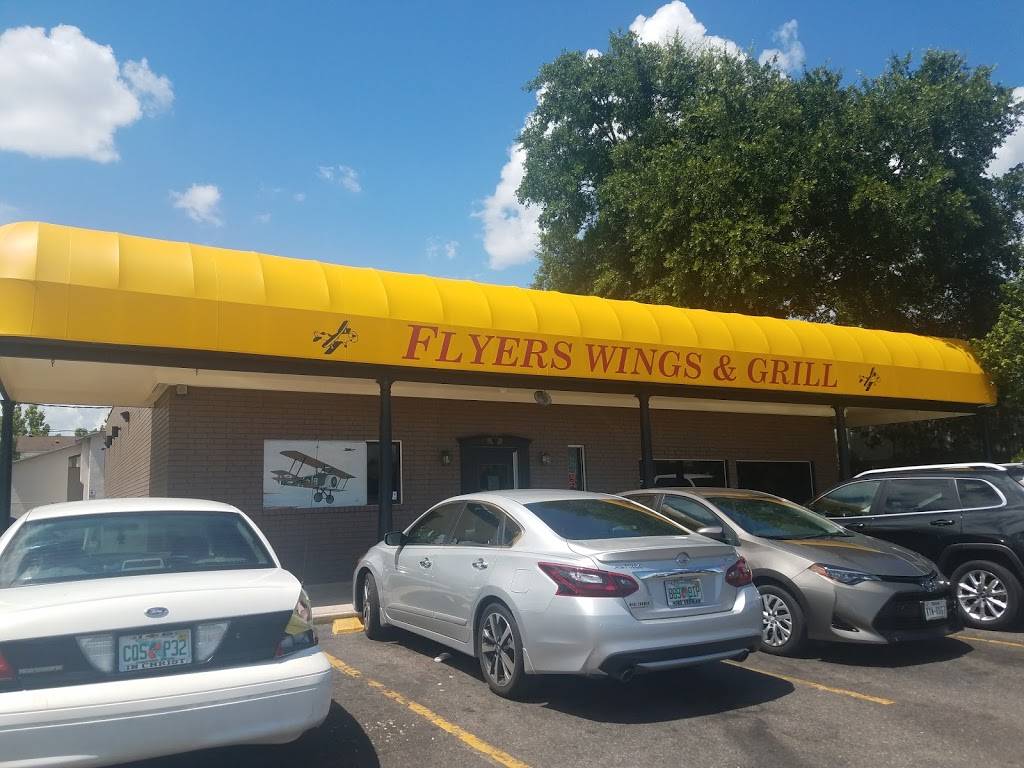 Flyers Wings & Grill | restaurant | 5621 W Colonial Dr, Orlando, FL 32808, USA | 4072979464 OR +1 407-297-9464