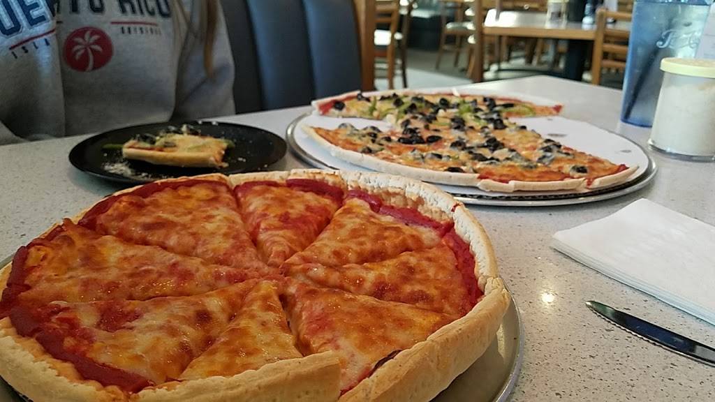 West End Pizza | restaurant | 1414 W 20th Ave, Oshkosh, WI 54902, USA | 9202356650 OR +1 920-235-6650