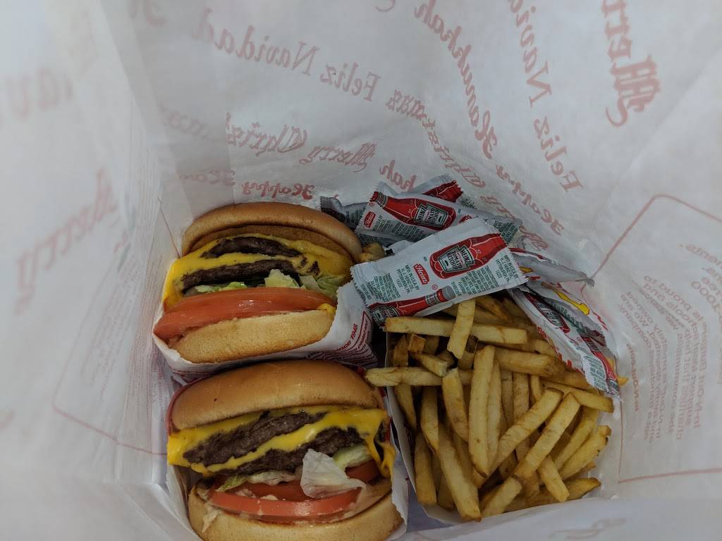 In-N-Out Burger | restaurant | 4605 Frazee Rd, Oceanside, CA 92057, USA | 8007861000 OR +1 800-786-1000