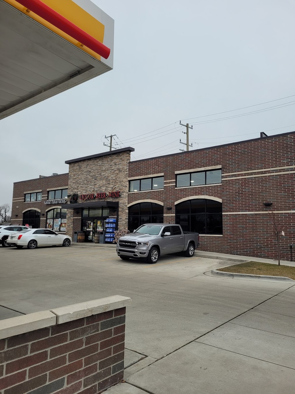 Princess Grill Royal Oak | restaurant | 30875 Woodward Ave, Royal Oak, MI 48073, USA | 2489652130 OR +1 248-965-2130