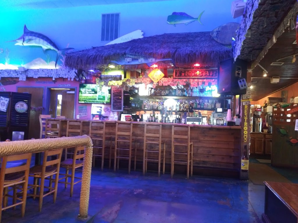 Gulf Island Grill | restaurant | 244 E Beach Blvd, Gulf Shores, AL 36542, USA | 2519684440 OR +1 251-968-4440