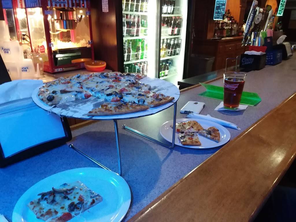 Newtown Village Tavern | restaurant | 6778 Main St, Cincinnati, OH 45244, USA | 5135619590 OR +1 513-561-9590